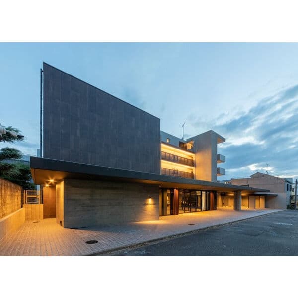 RESIDENCE　KIKUZAKAの外観