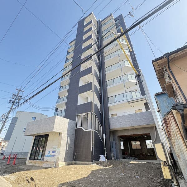 THE RESIDENCE SAKURAYAMA WESTの写真