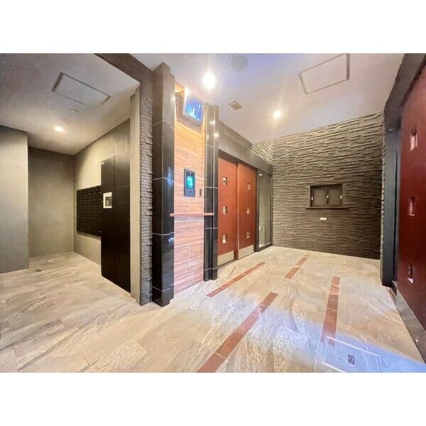 エスリードレジデンス上前津フロントの写真