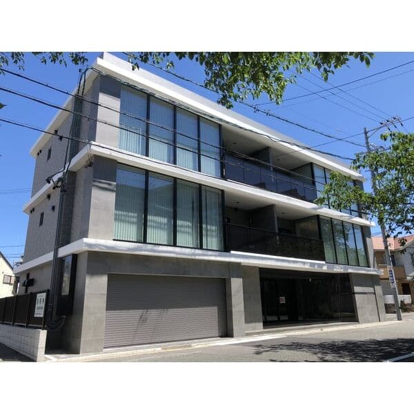 COULEURS GRANDの外観