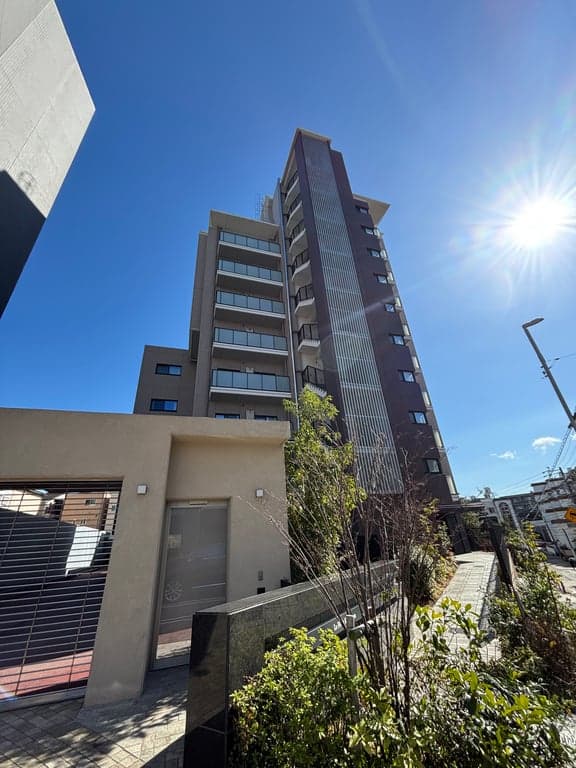 ラ フルール覚王山の外観